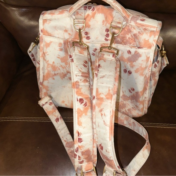 Jujube Diaper bag-To Dye For - Picture 4 of 10